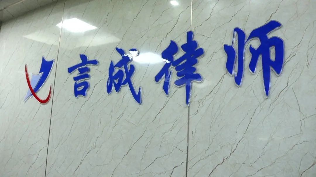 DƬ